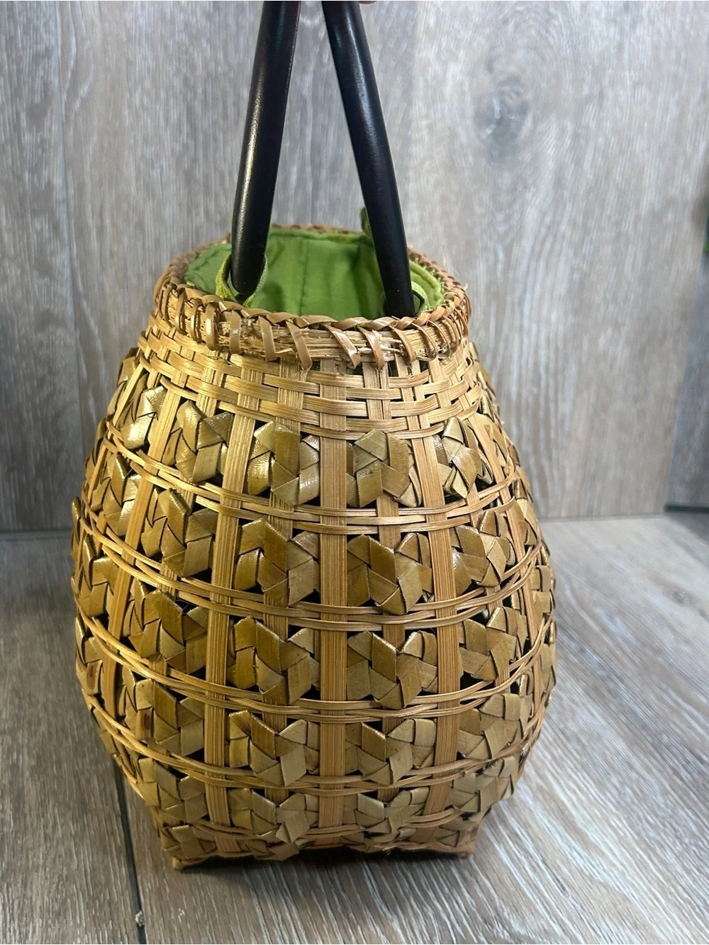 Vintage Straw Basket Handbag Wood Handle Drawstring Floral Lined Boho Beach Tote